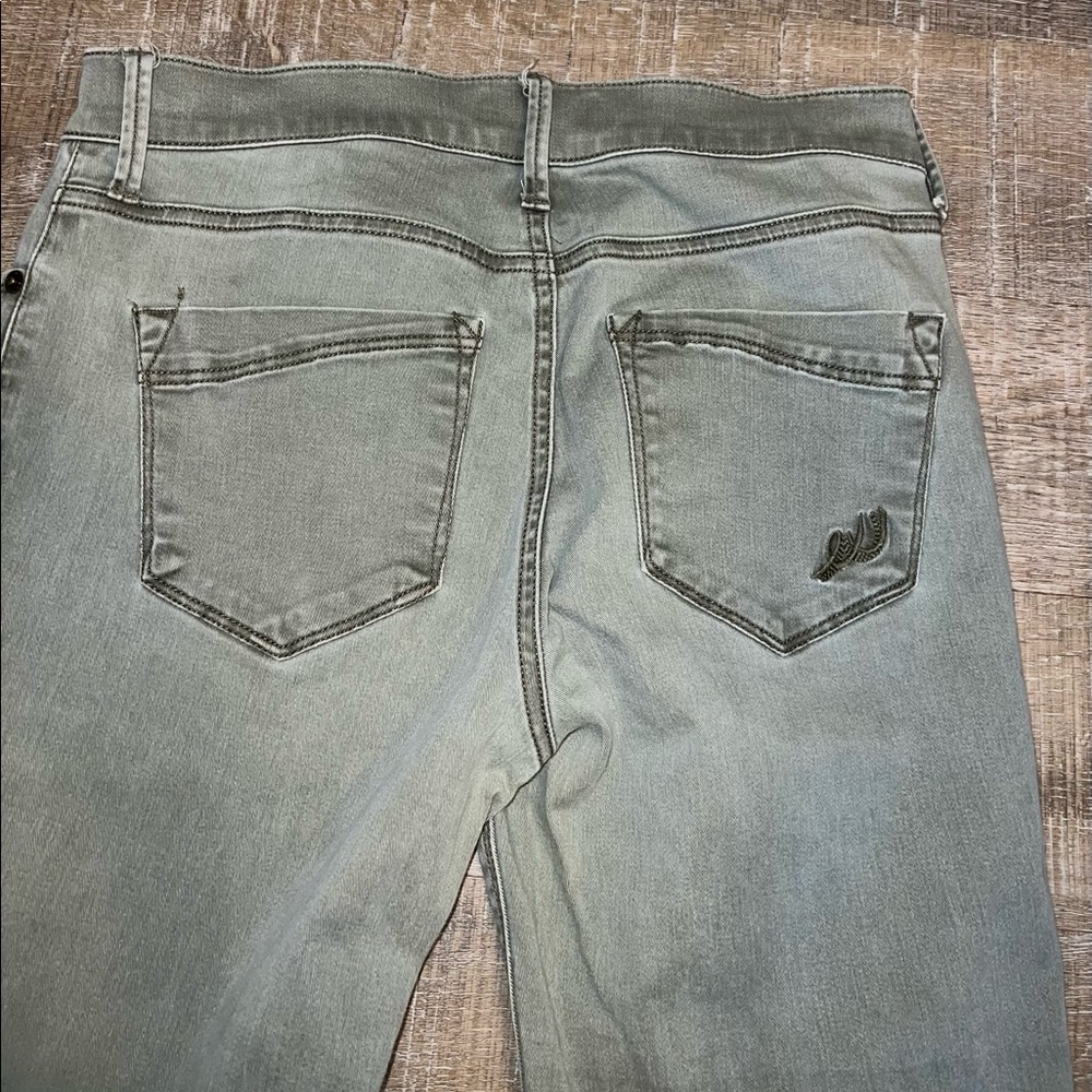 Express Skinny Jeans - Picture 16 of 16